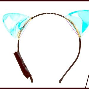Claire’s cat ears that has lights